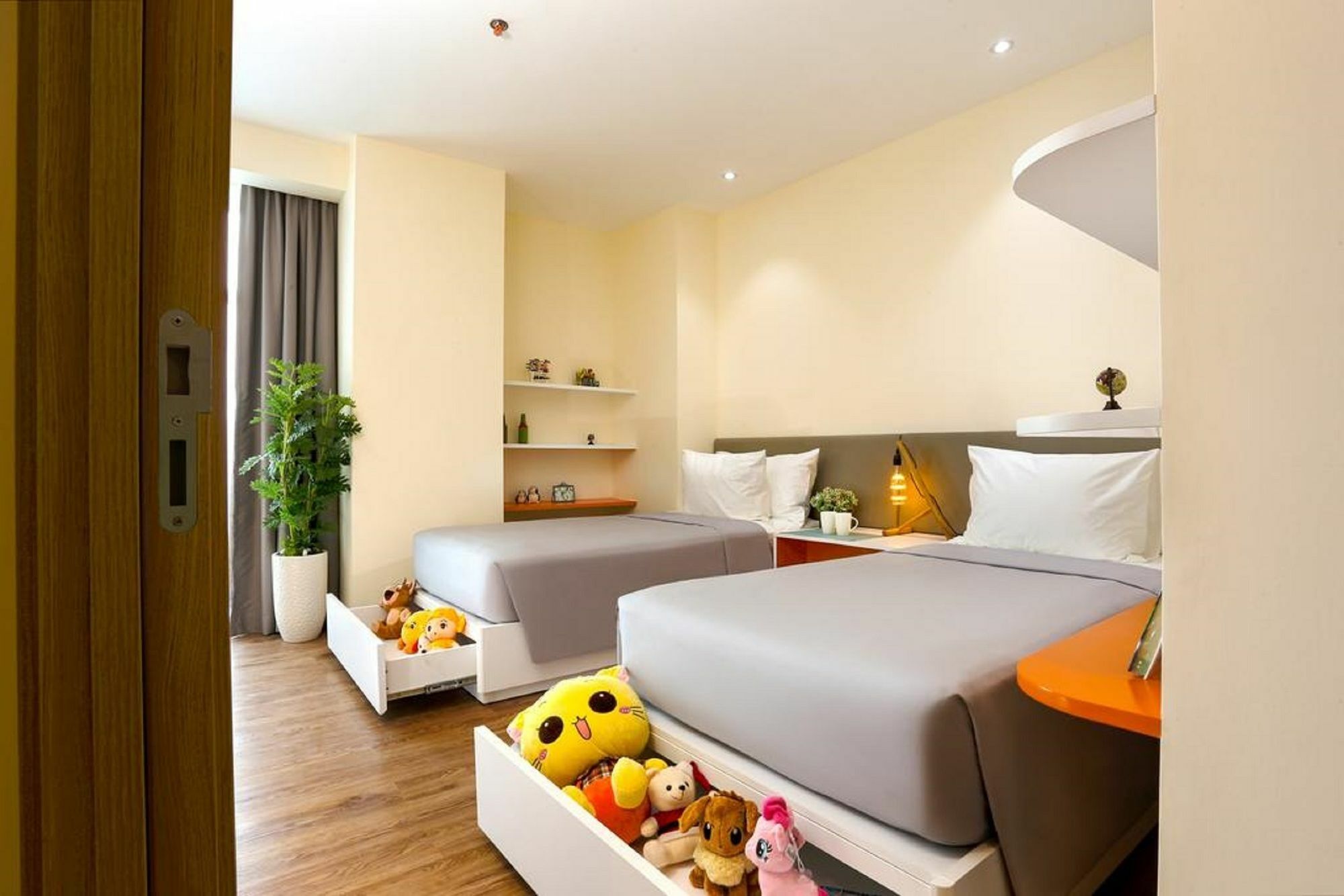 Atlantica Balcony Ocean View Serviced Apartment Nha Trang Luaran gambar